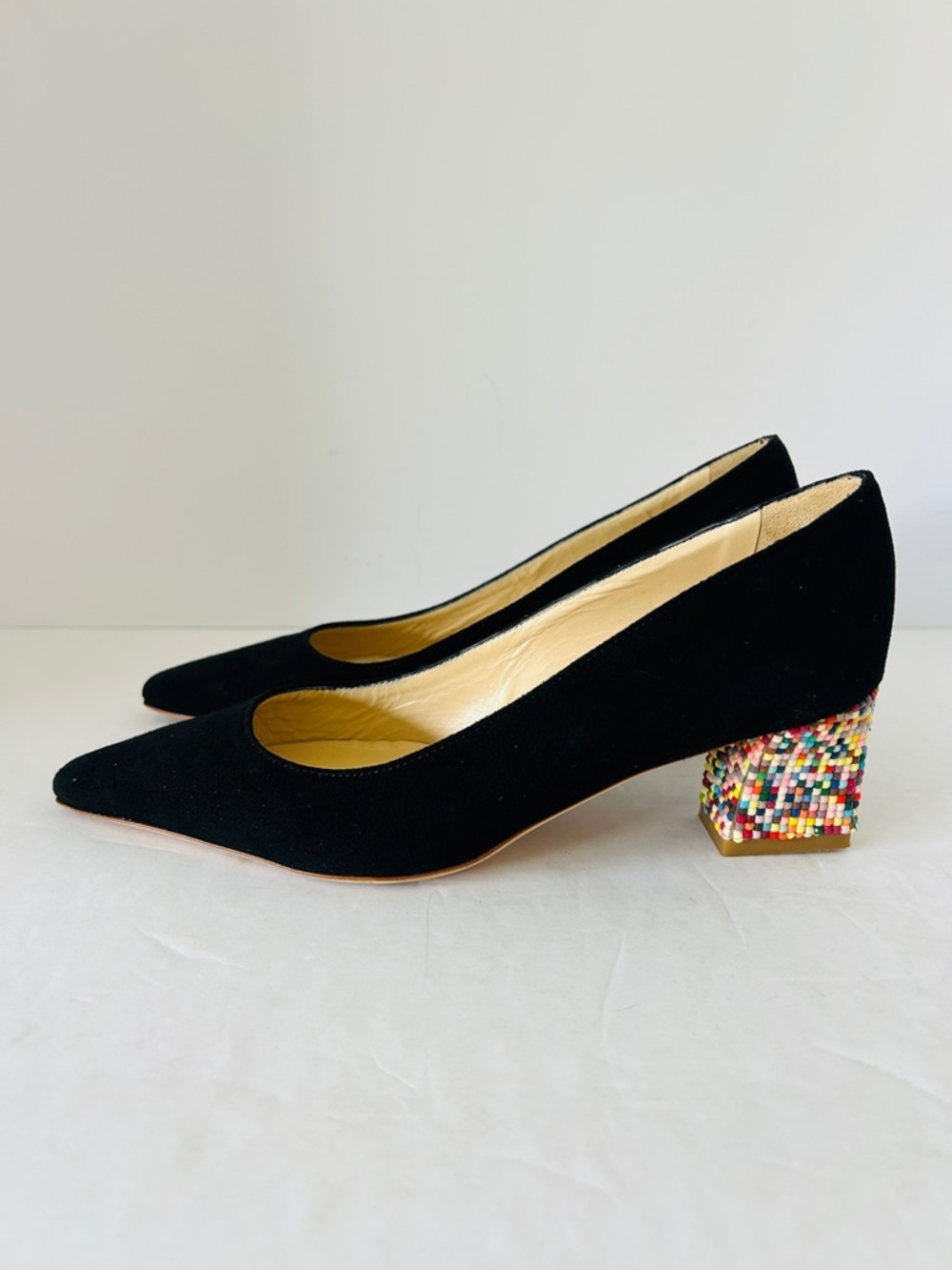 Diane B Milano Black Suede Pumps Beaded Low Heels Pointed Toe EU35 Size US 5 - Picture 7 of 12